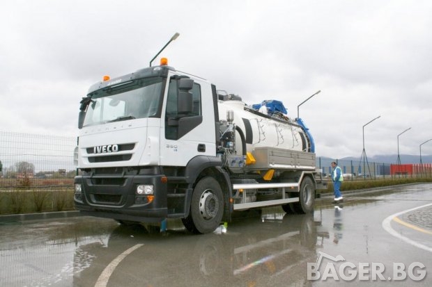 ВиК Бургас вече разполага с нови каналопочистващи машини Kaiser