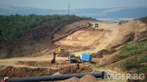 Започва изграждането на още 24 км от АМ Струма